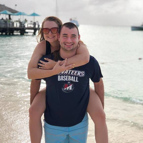 Meet your Posher, Paige - Picture 1 of 1